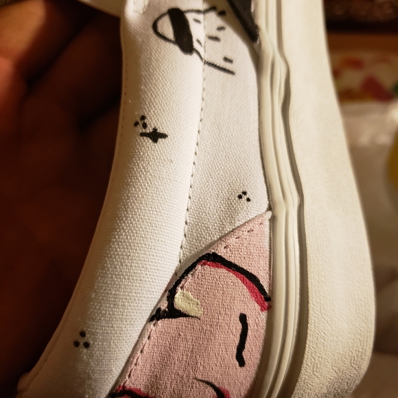 Custom Vans - Picture 8 of 10